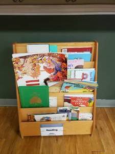 lot 212 image: Wooden 5-Shelf Upright Classroom Library Book Shelf