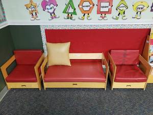 lot 270 image: Lot of 3 JonTi-Craft Furniture Pieces.  2 Arm Chairs w Cushions & 1 Sofa