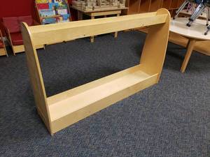 lot 271 image: Large Wooden ClothesDressup Closet