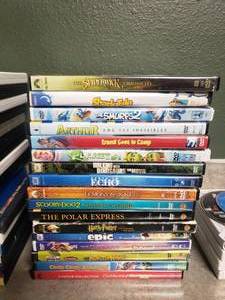 lot 309 image: Lot of 17 DVDs