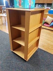 lot 341 image: Rolling 6 Compartment Classroom Cabinet w Side Book Shelves