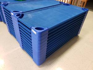 lot 430 image: Lot of 12 Sprogs Stackable Blue Daycare Cots