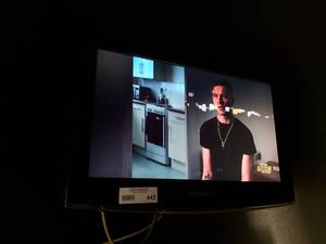 lot 442 image: Samsung 19 LCD HDTV