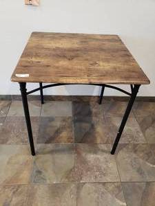 lot 470 image: Square Dining Table.  Matches Lots 443 & 469