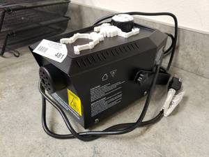 lot 481 image: Hide and Eek Kkeleton Coffin Fog Machine