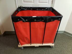 lot 501 image: Uline Rolling Laundry Cart