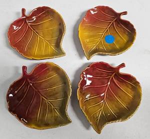 lot 34 image: LOT OF FOUR FALL  THANKSGIVING LEAF DESIGN SERVING PLATES AS SHOWN.