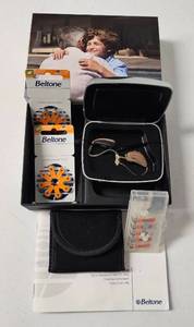 lot 72 image: BELTONE HEARING AIDS, BATTERIES IN CASE AS SHOWN.