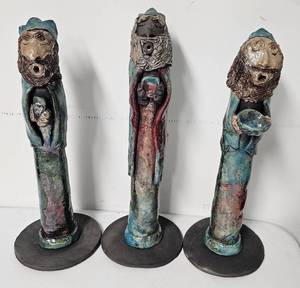 lot 69 image: CERAMIC RAKY FLOWER PEOPLE SCULPTURES AS SHOWN.