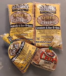 lot 105 image: NATURAL WOOD CHIPS FOR SMOKERSBBQS AS SHOWN.