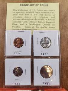 lot 134 image: Proof set of coins