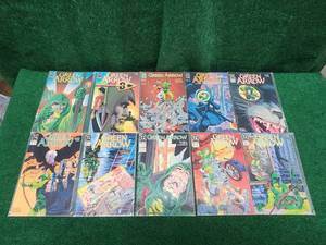 lot 76 image: Selection of Green Arrow comic books - DC Comics