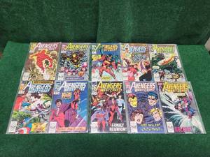 lot 86 image: Selection of The West Coast Avengers comic books - Marvel Comics