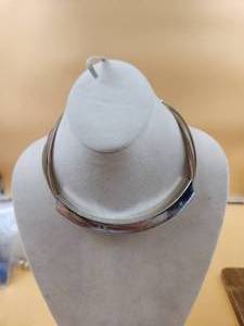 lot 45 image: Selection of Jewelry