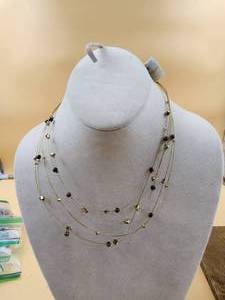 lot 126 image: Selection of Jewelry