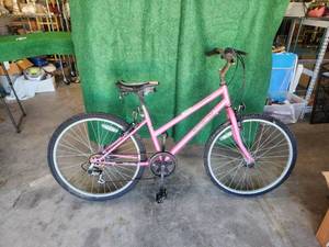 lot 177 image: Motobecane Jubilee 100 bike