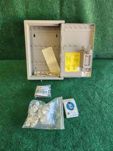 lot 16 image: GE security key box