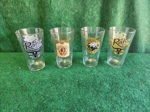 lot 82 image: Selection of 4 Rahr & Sons beer glasses