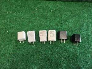 lot 150 image: Selection of USB wall charger adapters
