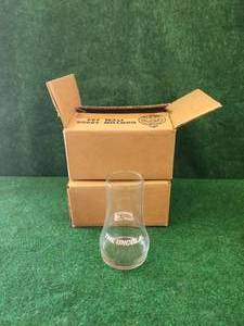 lot 237 image: Selection of 4 7up glasses
