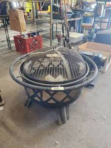 lot 241 image: Metal fire pit