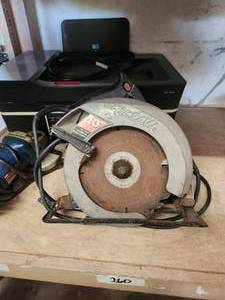 lot 260 image: 714 circular saw - Skil-Saw
