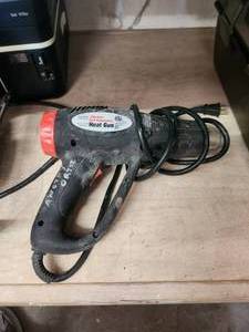 lot 261 image: 1500-Watt heat gun