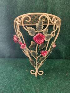 lot 270 image: Vintage metal rose themed shelf
