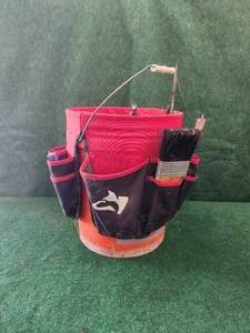 lot 264 image: Huskey bucket tool organiser