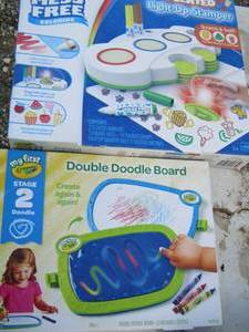 lot 15 image: Crayola wonder mess free - my first Crayola doodle board