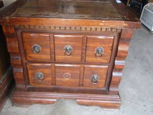 lot 35 image: wooden 2 drawer night stand 242718