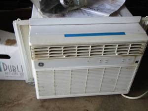 lot 78 image: GE window unit used