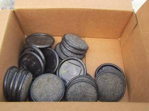 lot 81 image: furniture coasters