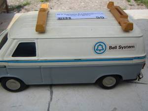 lot 90 image: Bell system model van