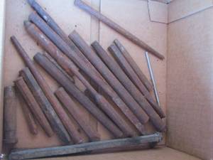 lot 190 image: box of punches