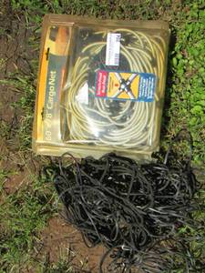 lot 204 image: 2 cargo nets 1 new in pack