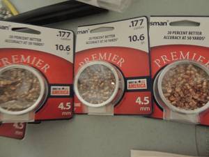 lot 124 image: Crossman 177 pellets 10.6gm  4.5mm qty 3