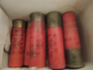 lot 132 image: Winchester 16GA  shells qty 13