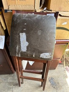 lot 293 image: folding chair