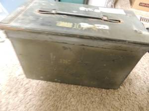 lot 227 image: ammo box with 12 ga shells