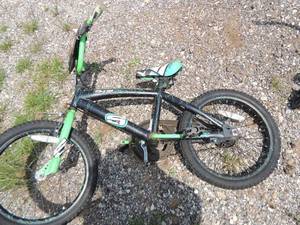 lot 241 image: bike - surge race team 18wheels