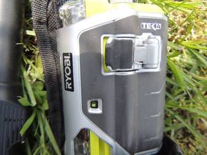 lot 251 image: Ryobi tek 4 range finder- emergency tool for car