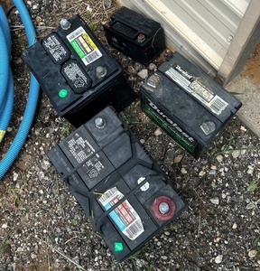 lot 307 image: 3 - 12V Batteries