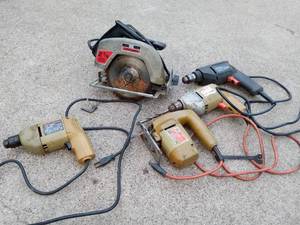 lot 35 image: Vintage Black and Decker and Sears Craftman Tools - saws, drills, etc ALL TESTED AND WORKING