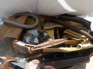 lot 25 image: Large Lot of Assorted Vacuum Cleaners and Vacuum Cleaner Parts