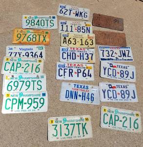 lot 11 image: Lot of 19 Way Cool Mostly Vintage License Plates
