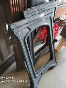 lot 62 image: Pair of Heavy Duty Plastic Folding Saw Horses