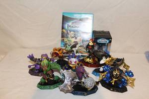 lot 75 image: Skylanders Imaniators Game and Characters