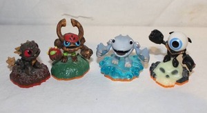 lot 84 image: Skylanders Mini Characters