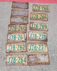 lot 92 image: 1972 Vintage Texas License Plates Lot of 13